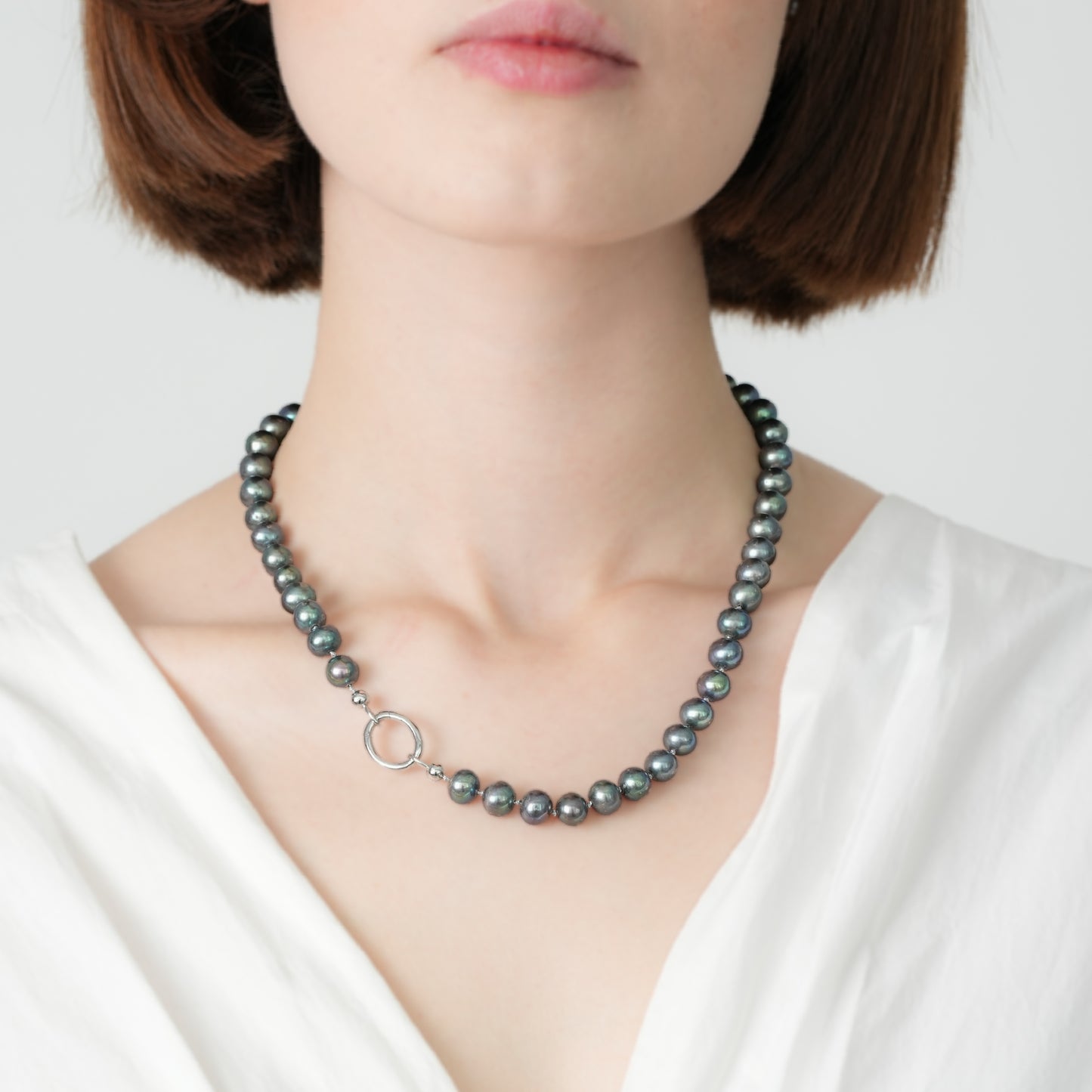 Siyah Düğümlü Yeşil İnci