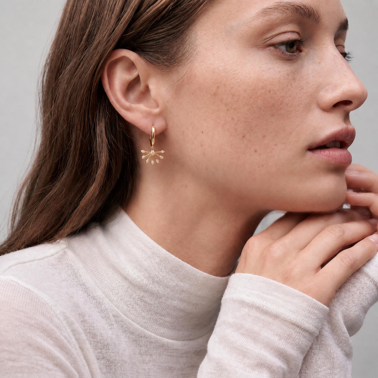 Dangling Fan Hoop Earrings